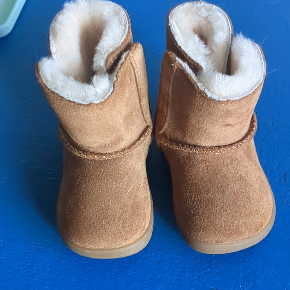 Cozy Tan Kids Boots